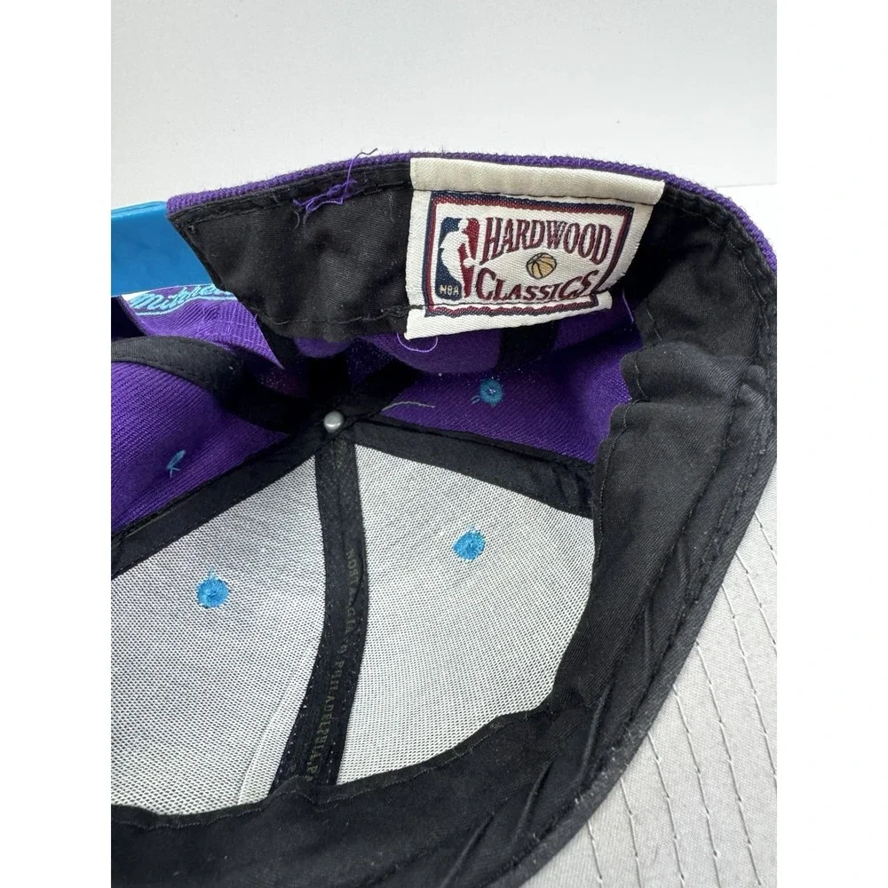 Mitchell & Ness Charlotte Hornets Snapback Hat Purple/Teal Cap Hardwood Classics